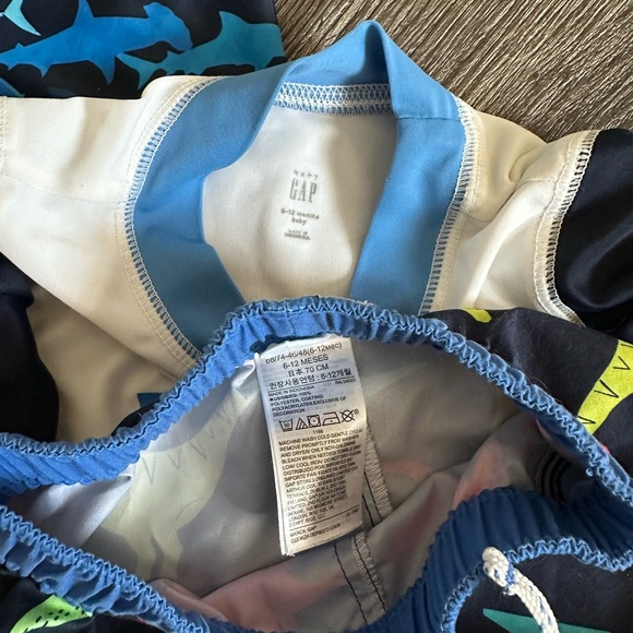 Boy Bathing suit lot 6-12 month - Picture 4 of 7